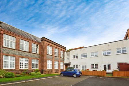 Academy Road, 2 bedroom  Flat for sale, £160,000