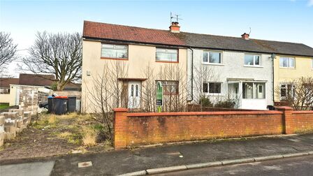 Golf Avenue, 3 bedroom End Terrace House for sale, £80,000