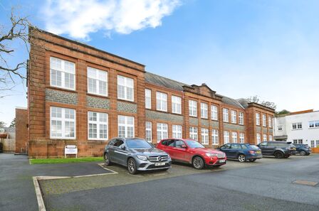 Academy Road, 1 bedroom  Flat for sale, £100,000