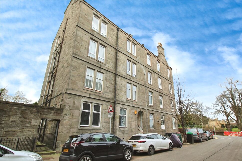 Main image of 2 bedroom  Flat for sale, Park Avenue, Dundee, Angus, DD4