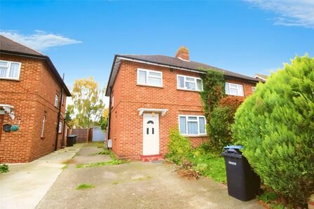 Bond Street, 4 bedroom Semi Detached House to rent, £2,600 pcm