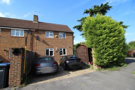 3 bedroom End Terrace House to rent