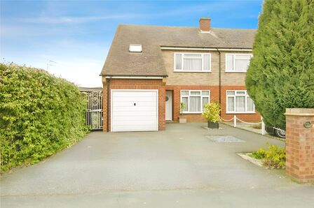 Spring Rise, 5 bedroom Semi Detached House to rent, £3,800 pcm