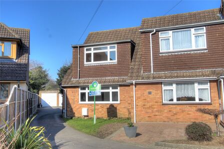 Glenfield Road, 3 bedroom End Terrace House for sale, £525,000