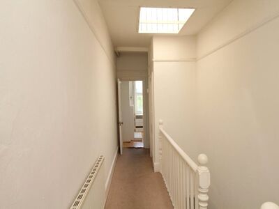 Well Hall Road, 2 bedroom  Flat to rent, £1,400 pcm