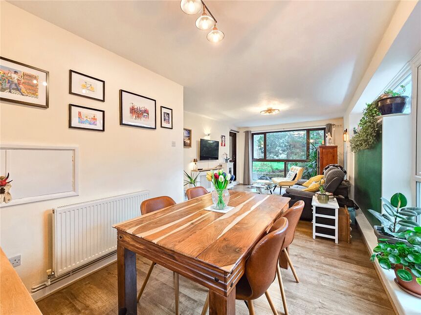 Main image of 2 bedroom  Flat for sale, North Park, London, SE9