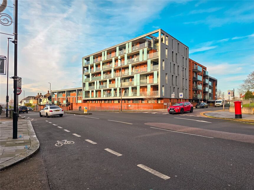 Main image of 2 bedroom  Flat for sale, Sherard Road, London, SE9