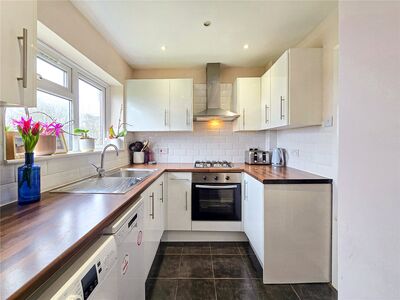 2 bedroom  Flat for sale