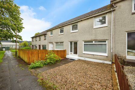 3 bedroom Mid Terrace House for sale