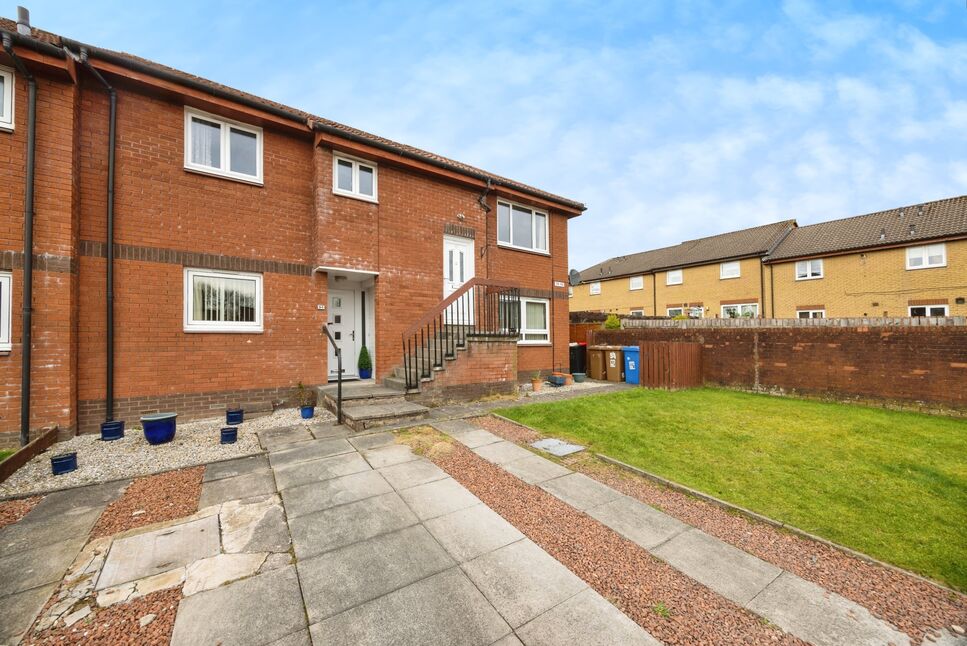 Main image of 2 bedroom  Flat for sale, Falcon Brae, Livingston, West Lothian, EH54