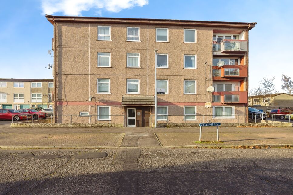 Main image of 2 bedroom  Flat for sale, Glenbervie Road, Grangemouth, Stirlingshire, FK3