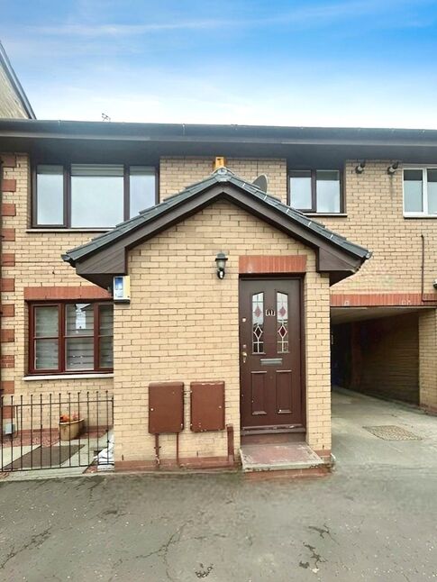 Main image of 2 bedroom  Flat to rent, Paris Street, Grangemouth, Stirlingshire, FK3