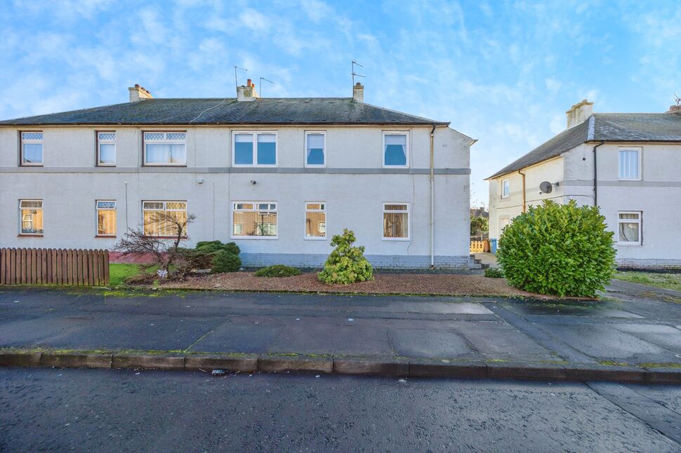 Main image of 3 bedroom  Flat for sale, Kelvin Street, Grangemouth, FK3