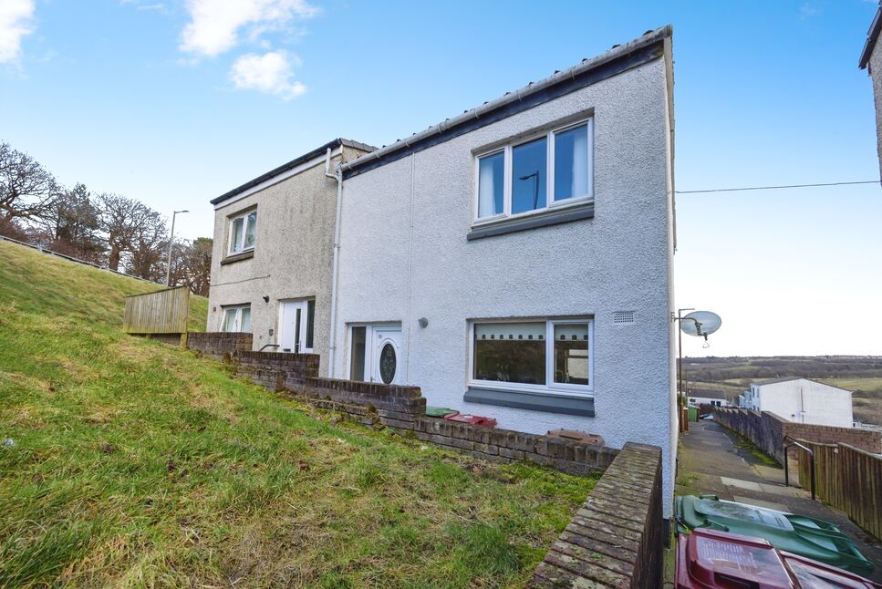 Main image of 2 bedroom Semi Detached House for sale, Garry Place, Falkirk, Stirlingshire, FK1