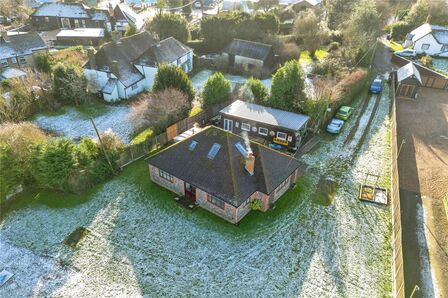 Throwley Forstal, 4 bedroom Detached Bungalow for sale, £750,000