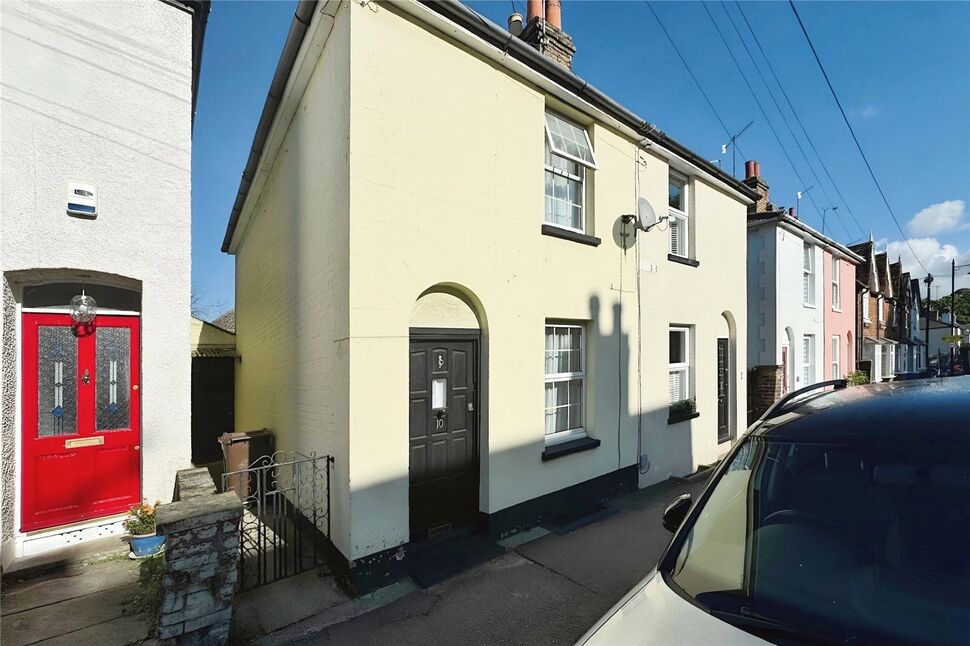 Main image of 2 bedroom Semi Detached House for sale, Ospringe Road, Faversham, Kent, ME13