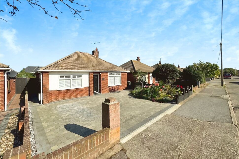 Main image of 2 bedroom Detached Bungalow for sale, Princess Road, Whitstable, Kent, CT5