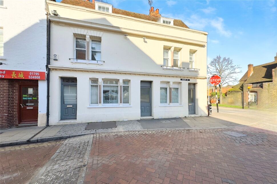 Main image of 4 bedroom Mid Terrace House to rent, West Street, Faversham, Kent, ME13