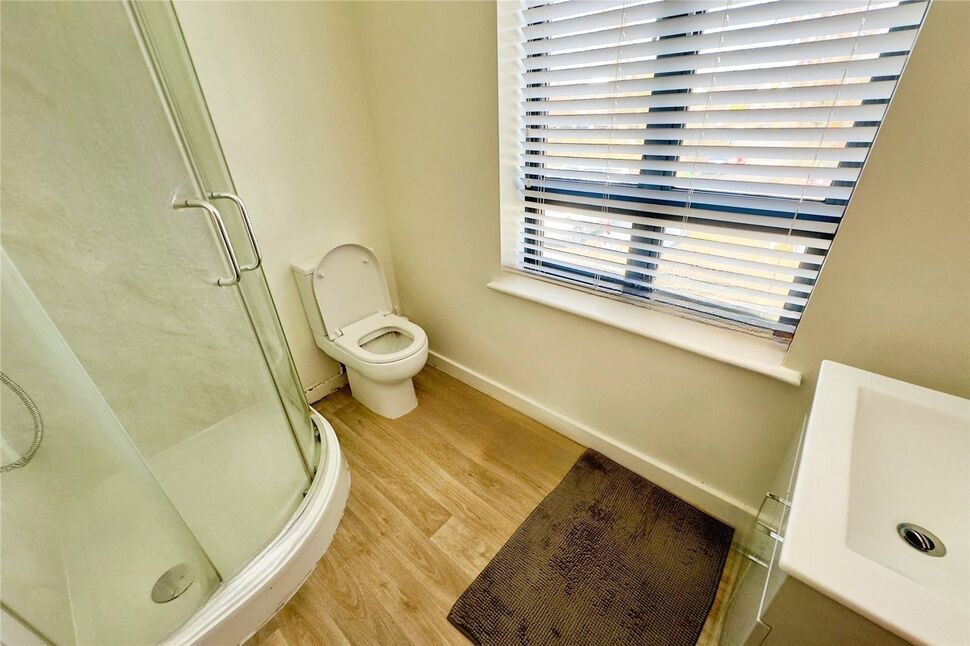 En-Suite Bathroom