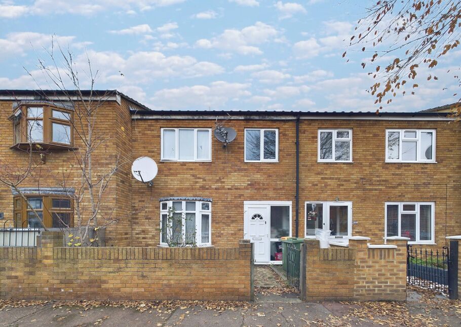 Main image of 3 bedroom Mid Terrace House to rent, Howards Road, London, E13