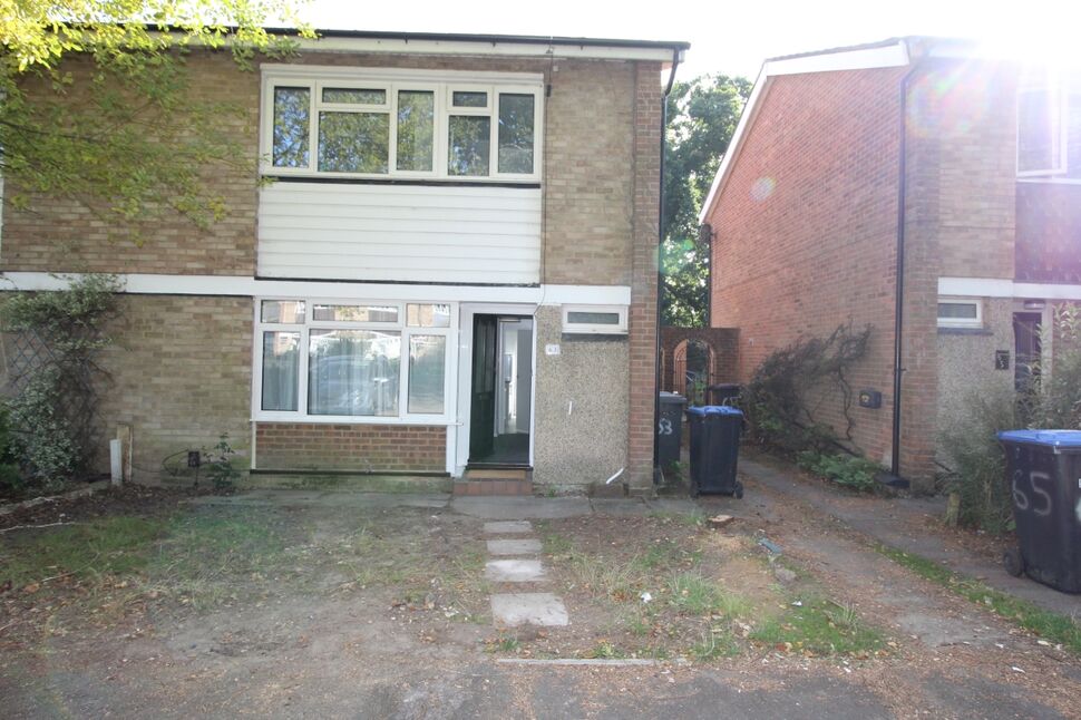 Main image of 4 bedroom Mid Terrace House to rent, Cherrywood Avenue, Englefield Green, Surrey, TW20