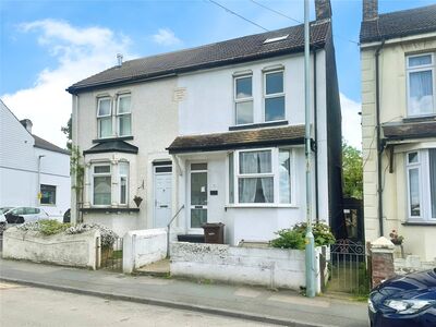 Ingram Road, 4 bedroom Semi Detached House for sale, £300,000