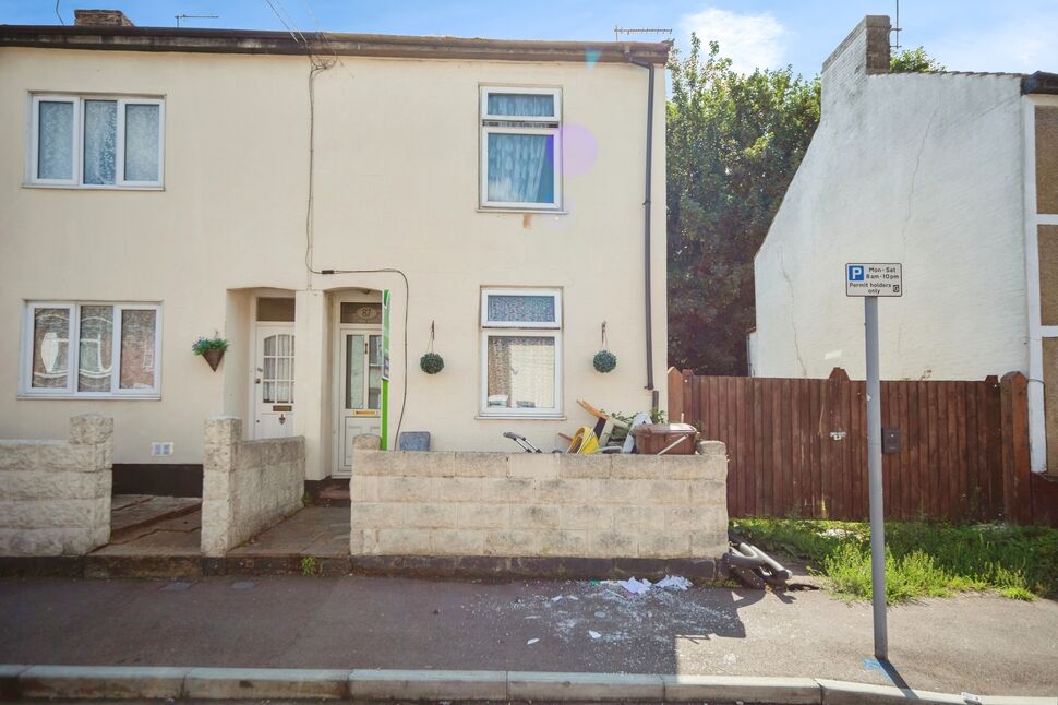 Main image of 3 bedroom  House for sale, King Street, Gillingham, Kent, ME7