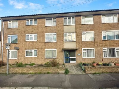 Strover Street, 1 bedroom  Flat for sale, £80,000