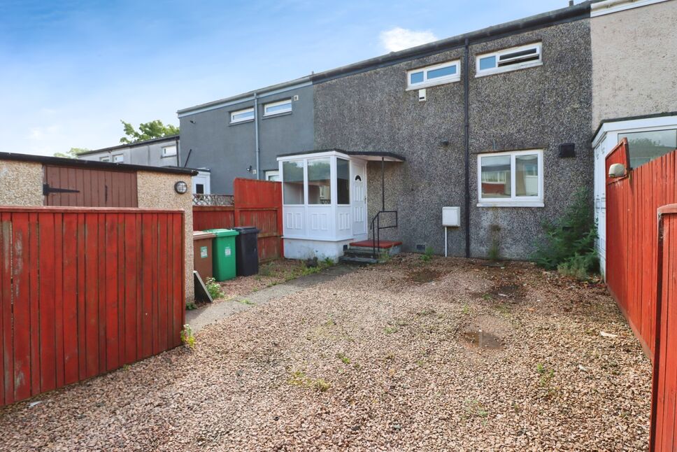 Main image of 2 bedroom Mid Terrace House for sale, Heriot Court, Glenrothes, Fife, KY6