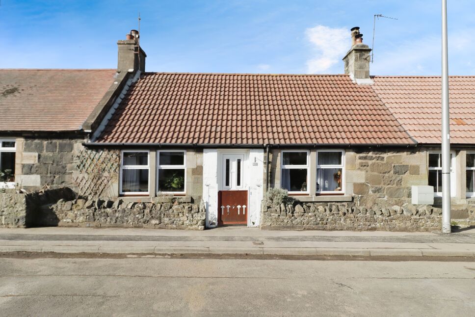 Main image of 2 bedroom Mid Terrace Bungalow for sale, North Street, Kettlebridge, Fife, KY15