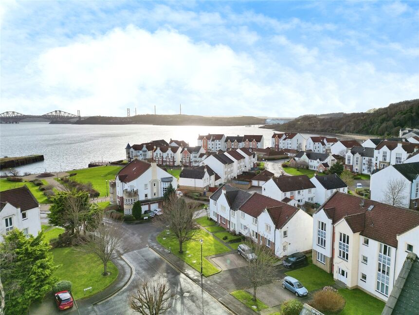 Main image of 2 bedroom  Flat for sale, Harbour Place, Dalgety Bay, Fife, KY11