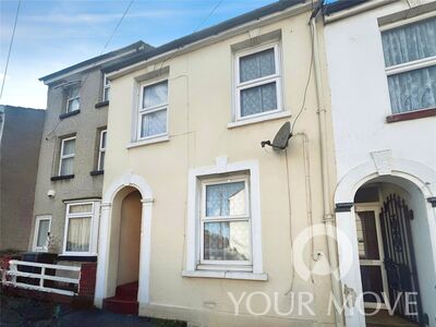 2 bedroom Mid Terrace House to rent