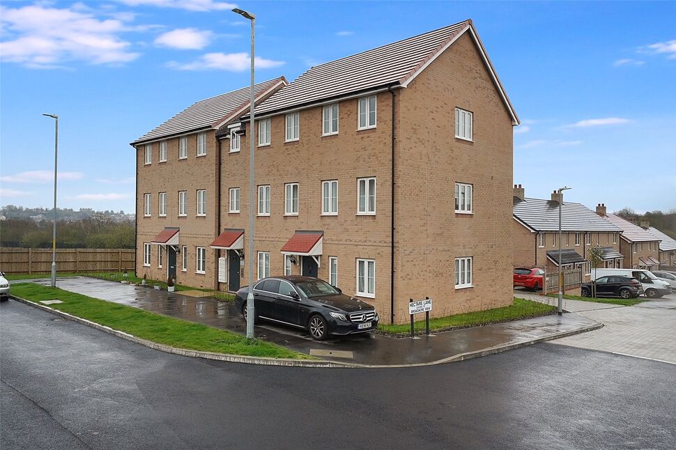 Main image of 2 bedroom  Flat to rent, Cornfield Drive, Gravesend, Kent, DA11