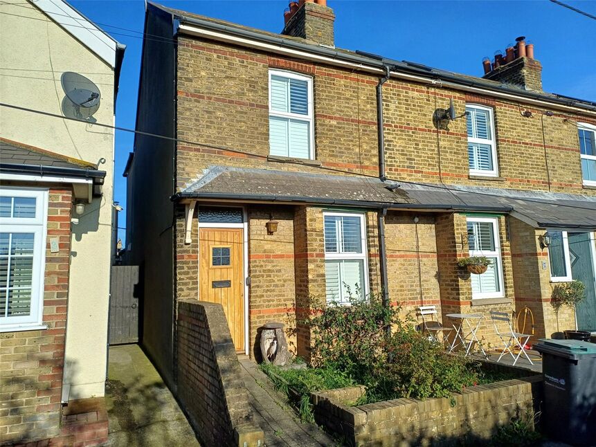 2 bedroom End Terrace House for sale