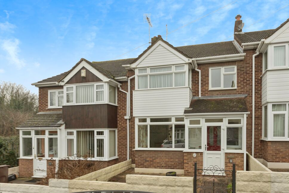 Main image of 3 bedroom Mid Terrace House for sale, Dudley Road, Northfleet, Kent, DA11