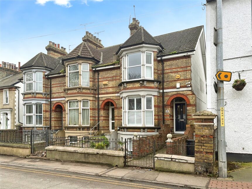 Main image of 3 bedroom End Terrace House for sale, Old Road East, Gravesend, Kent, DA12