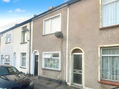 2 bedroom Mid Terrace House to rent