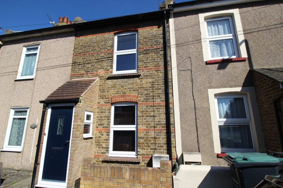 Main image of 2 bedroom Mid Terrace House for sale, Stanley Road, Northfleet, Kent, DA11