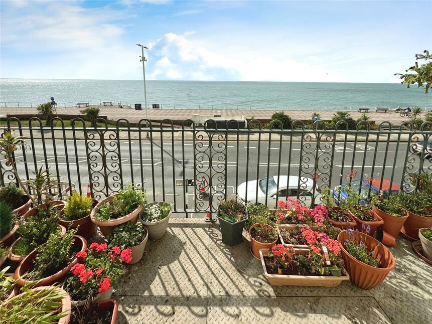 Main image of 3 bedroom  Flat for sale, Eversfield Place, St. Leonards-on-Sea, East Sussex, TN37