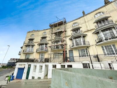 1 bedroom  Flat for sale