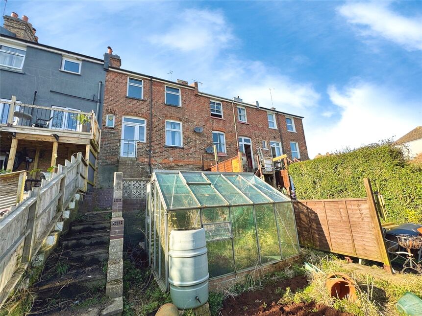 Main image of 3 bedroom Mid Terrace House for sale, Hardwicke Road, Hastings, East Sussex, TN34