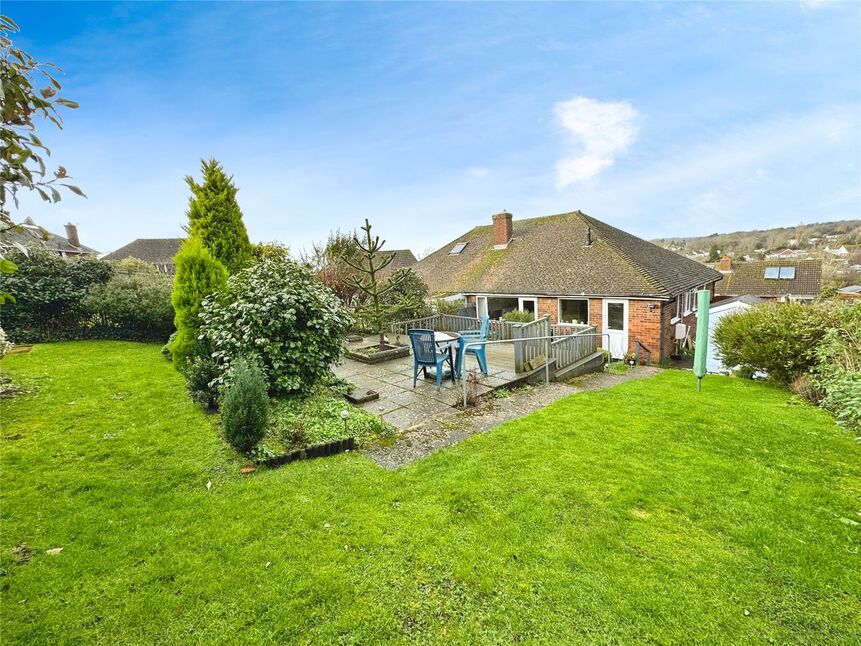 Main image of 2 bedroom Semi Detached Bungalow for sale, Park Avenue, Hastings, East Sussex, TN34