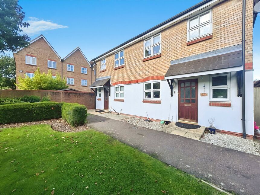 Main image of 3 bedroom Semi Detached House to rent, Mulready Walk, Hemel Hempstead, Hertfordshire, HP3