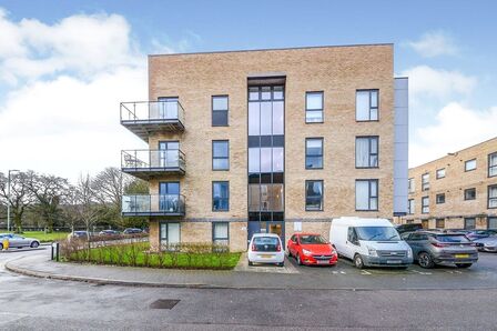 Rose Lane, 1 bedroom  Flat for sale, £240,000