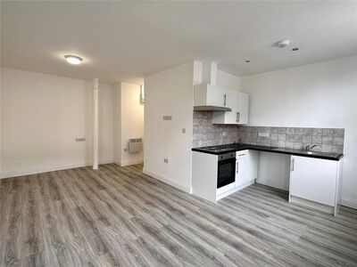 Regent Street,  Flat to rent, £675 pcm