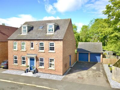 5 bedroom Detached House for sale