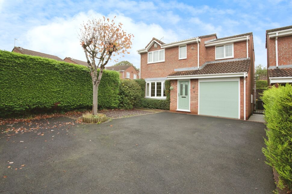 Main image of 4 bedroom Detached House for sale, Ruskin Close, Galley Common, Warwickshire, CV10