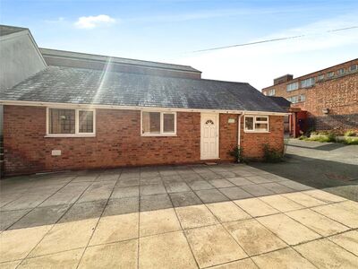 2 bedroom Semi Detached Bungalow to rent