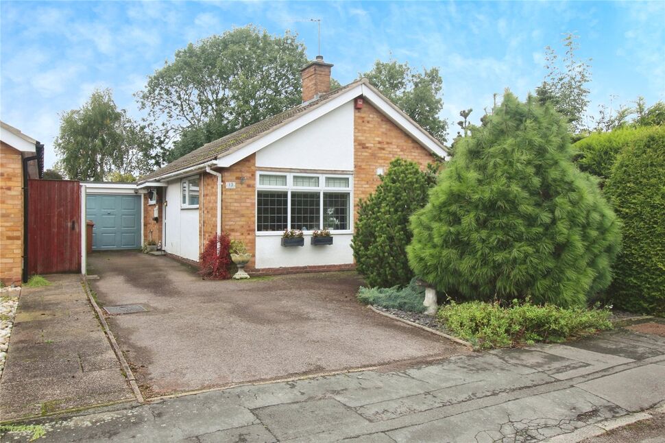 Main image of 3 bedroom Detached Bungalow for sale, Kirfield Drive, Hinckley, Leicestershire, LE10