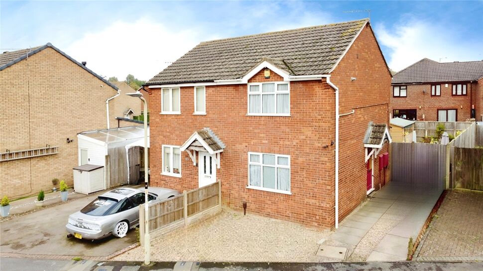 Main image of 2 bedroom Semi Detached House for sale, Severn Avenue, Hinckley, Leicestershire, LE10